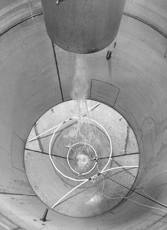 Electrostatic Discharges of Droplets of Various Liquids during Splash Filling