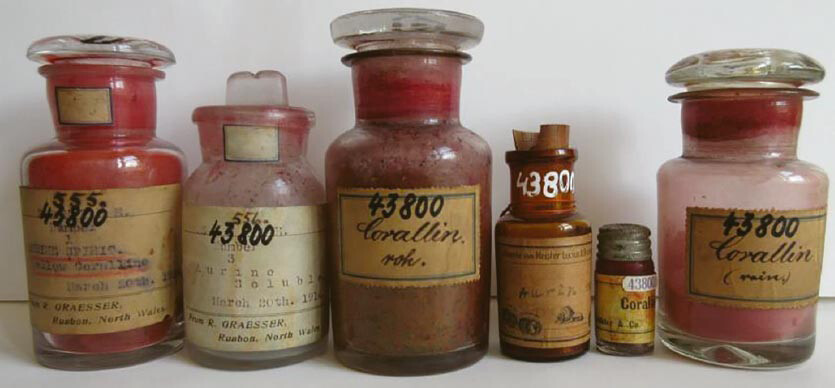 Strukturformeln Einiger Aromatischer Verbindungen Parafuchsin, Aurin und Pittakal Säure-Basen-Verhalten von Eupitton Umwandlungswege Farbstoffe aus Phenol Historie: Pittakal und Corallin – die ersten Teerfarbstoffe auf Phenol-Basis