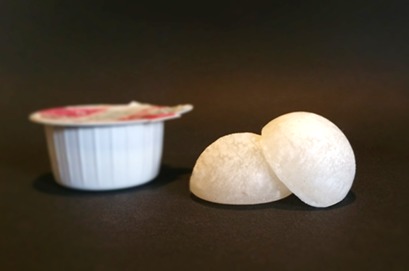 Design of Dissolvable Milk Containers for Convenient Handling