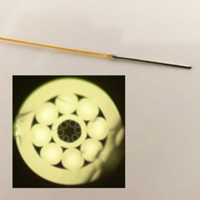 Sub millimetre flexible fibre probe for background and fluorescence free Raman spectroscopy