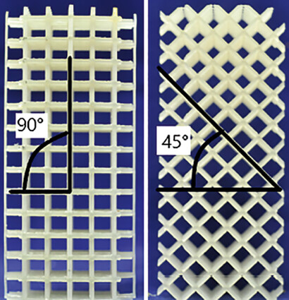 Erstes Design und Einsatz 3D-gedruckter Strukturen in Blasensäulenreaktoren Application and Design of 3D-printed Structures in Bubble Column Reactors
